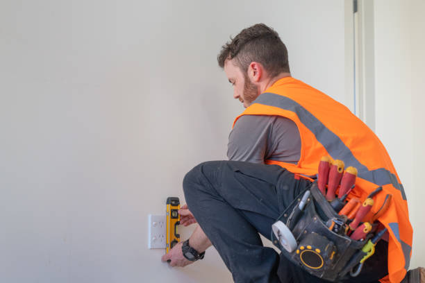  Epworth, IA Electrician Pros