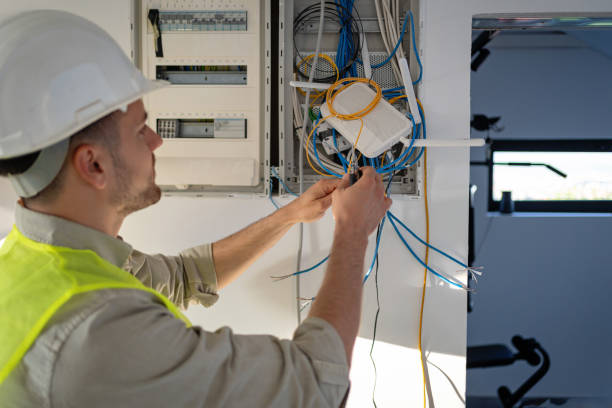 Best 24-Hour Electrician  in Epworth, IA